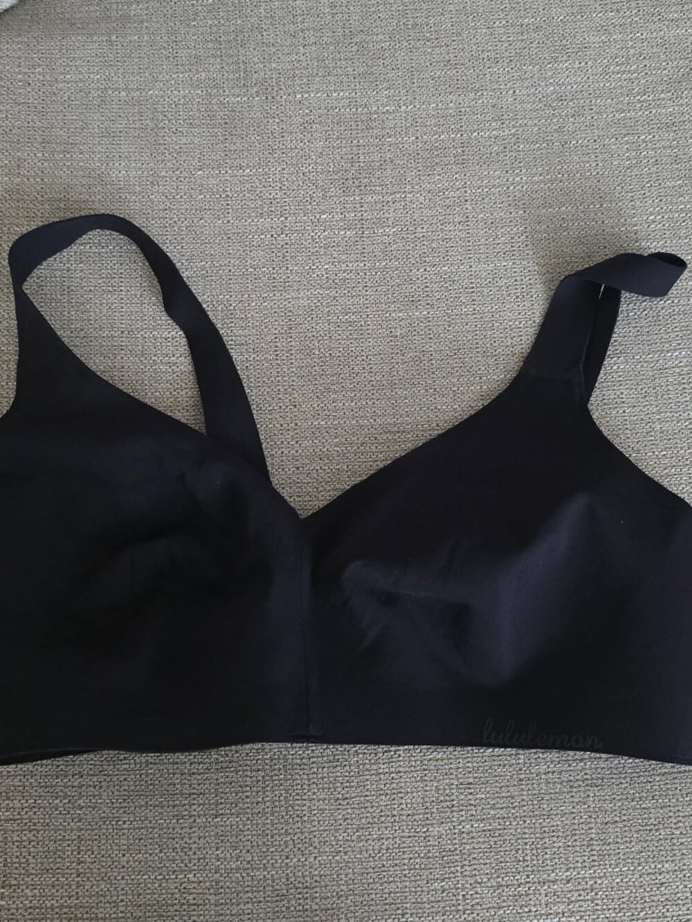 Lululemon 34D Black Hold True Bra NWOT